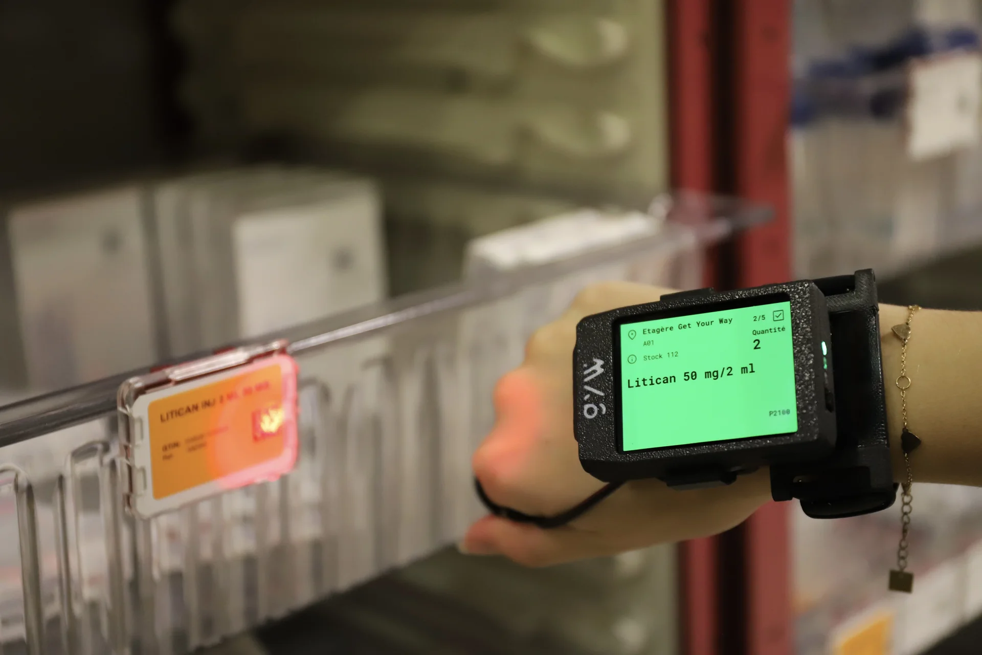 Scanning a medication with ScanDisplay