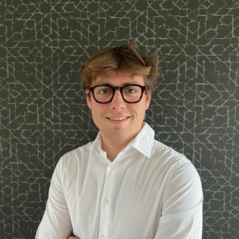 Nicolas H.